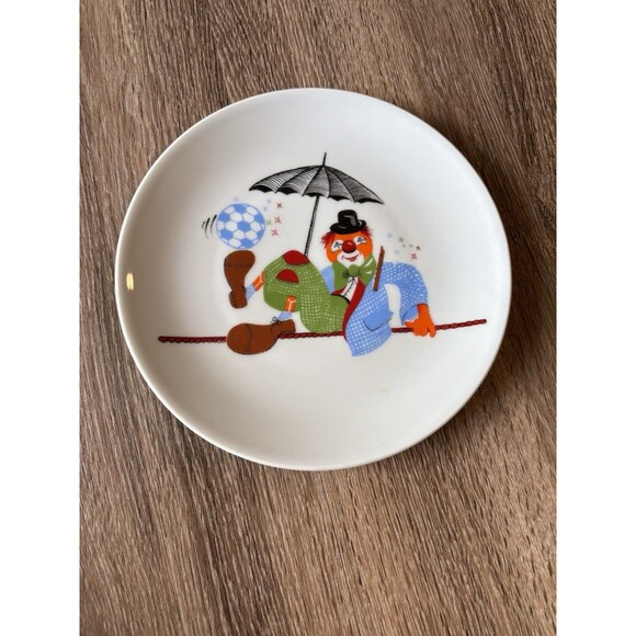 VINTAGE Kahla Porcelain Cup And Plate Circus Clown Musician Soccer Monkey RARE - Picture 2 of 8